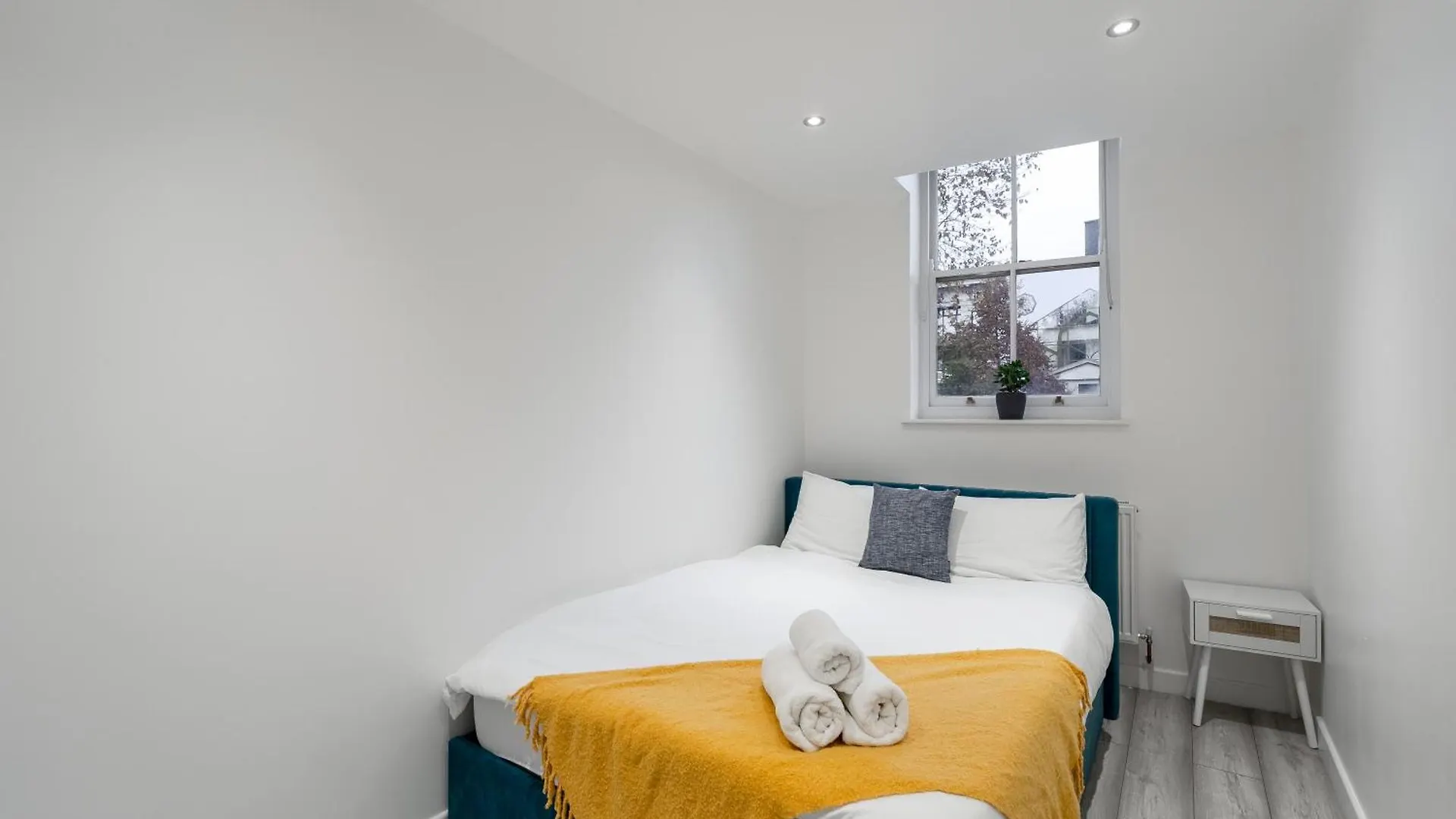 Beautiful Flat Near Central London - Entire Flat - Equipped Kitchen - Private Bathroom