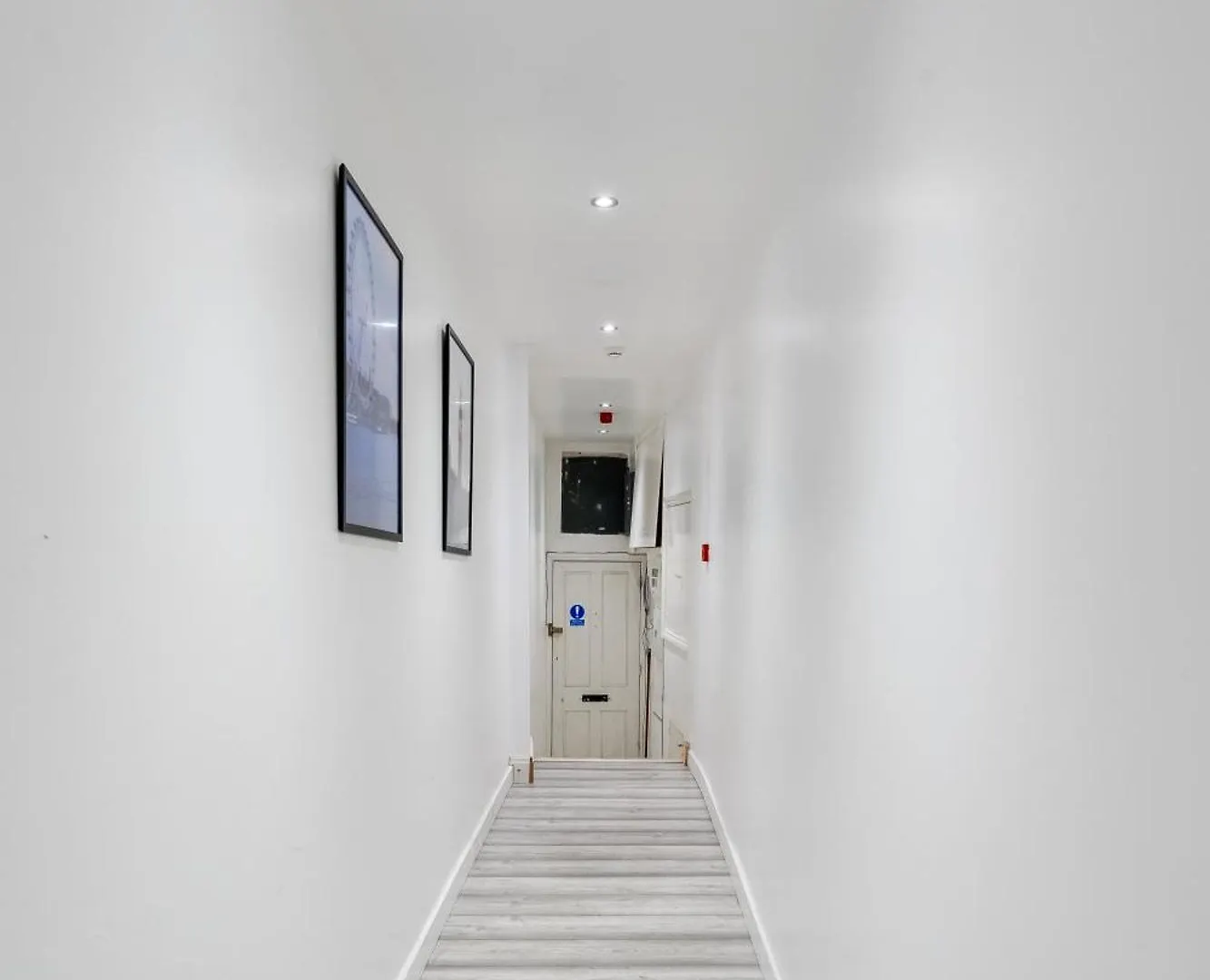 Beautiful Flat Near Central London - Entire Flat - Equipped Kitchen - Private Bathroom 0*,