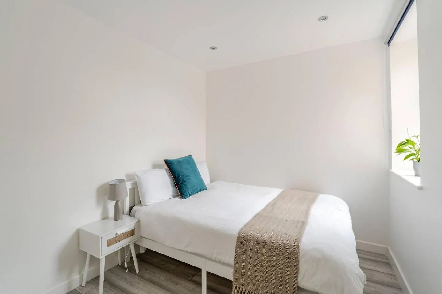 Beautiful Flat Near Central London - Entire Flat - Equipped Kitchen - Private Bathroom United Kingdom