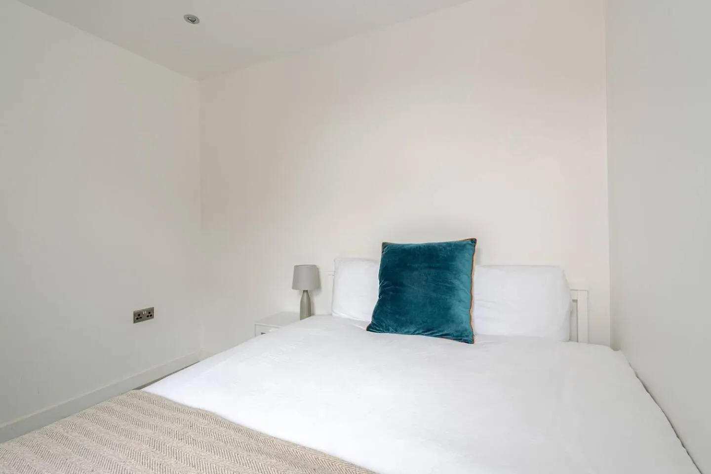 Beautiful Flat Near Central London - Entire Flat - Equipped Kitchen - Private Bathroom 0*,