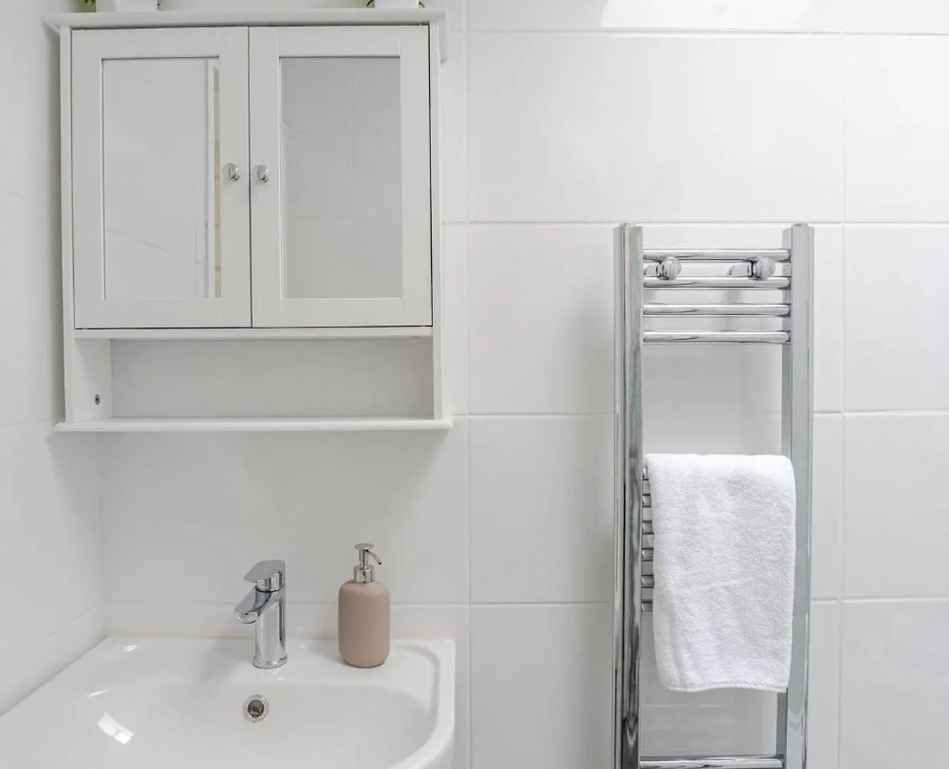 Apartment Beautiful Flat Near Central London - Entire Flat - Equipped Kitchen - Private Bathroom